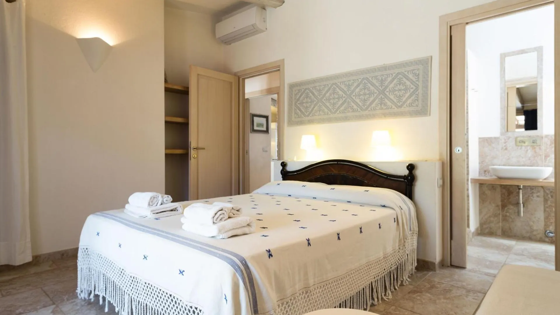 Villa I Graniti Santa Teresa Gallura 0*,