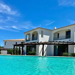  Apartahotel La Smeraldina