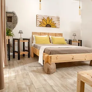 Les & Bed & Breakfast